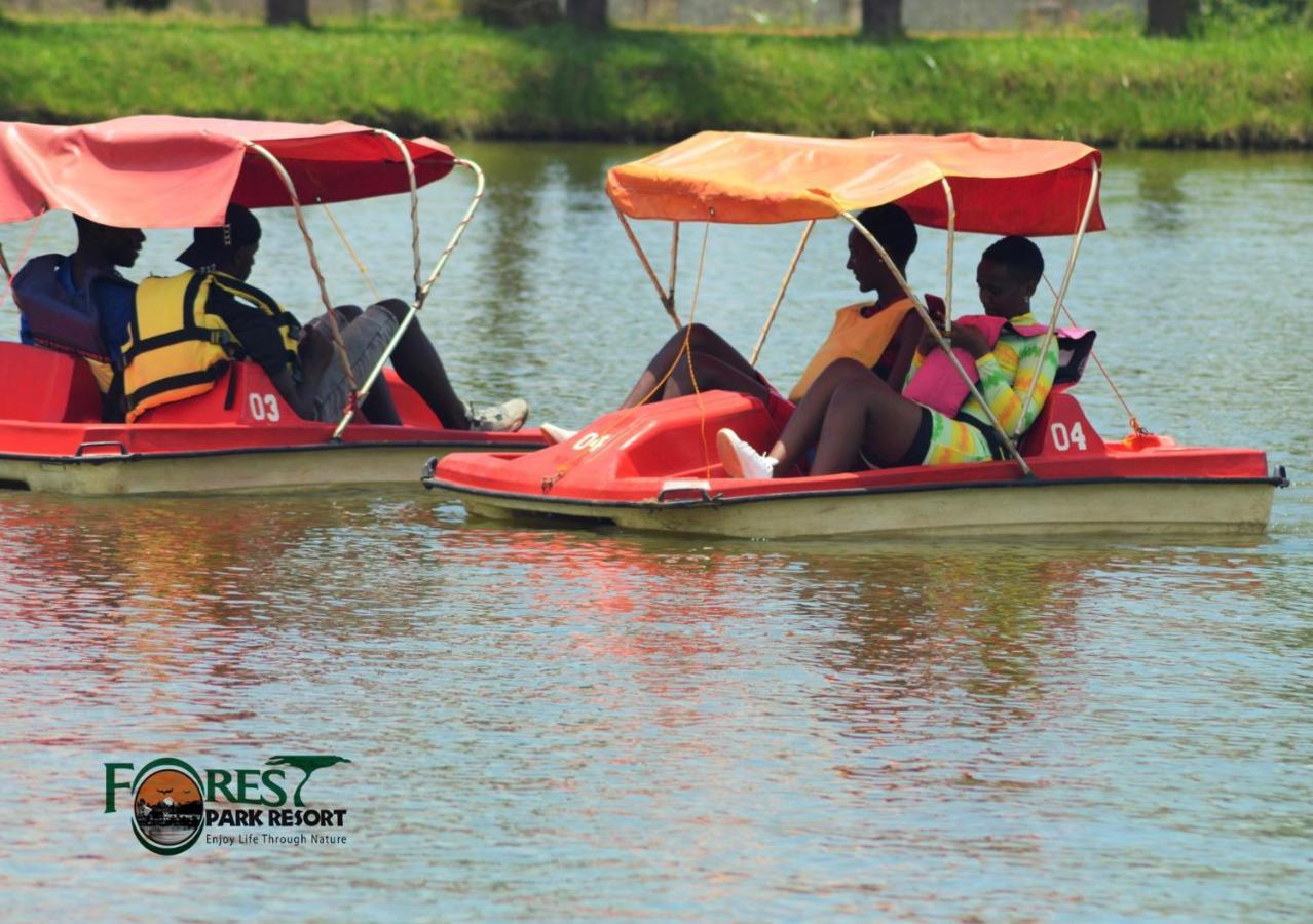 Forest Park Resort Buloba Exterior foto