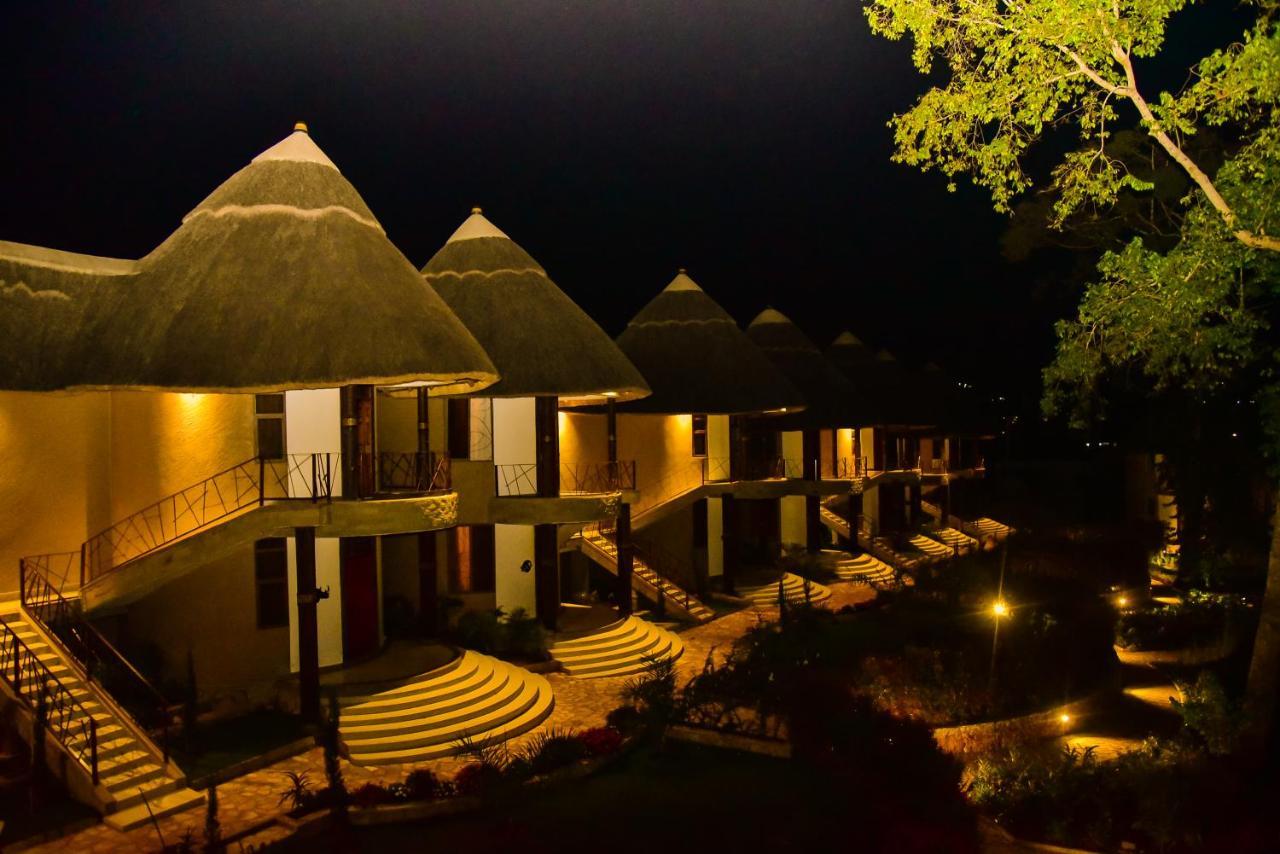 Forest Park Resort Buloba Exterior foto
